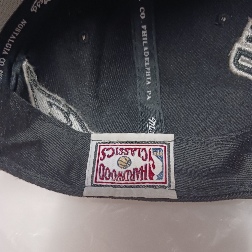 Mitchell And Ness - image 5